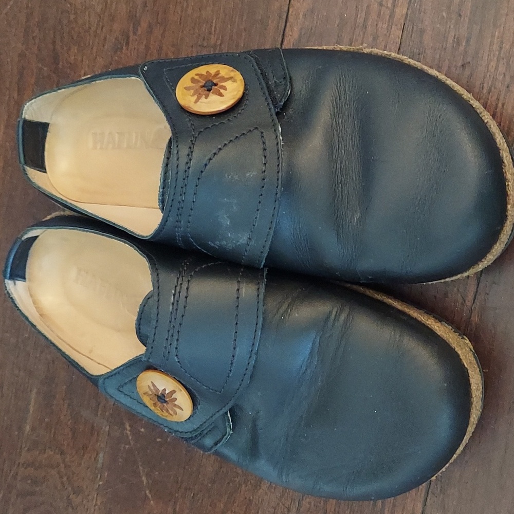 Haflinger leather clogs